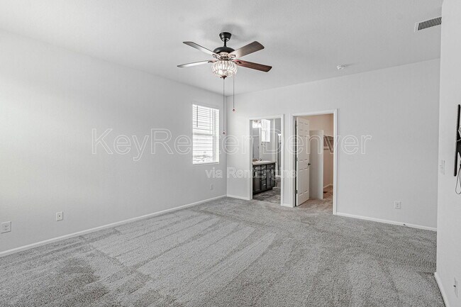 Building Photo - 6037 N Halifax Ct