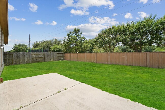 Building Photo - 3007 Meadow Prairie St