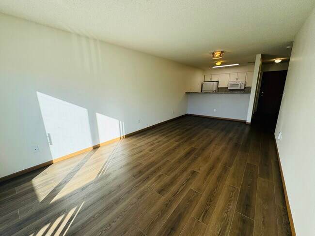 Building Photo - 245 Beaver Kreek Center