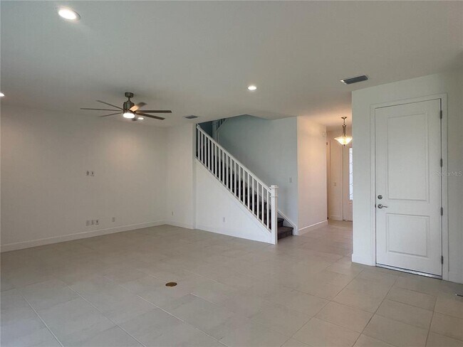 Building Photo - 3072 Hollow Hickory Pl