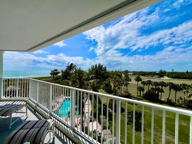 Building Photo - 2700 N Hwy A1A