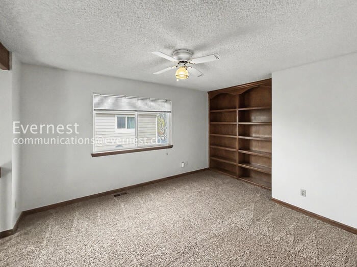 Building Photo - 4930 Sprangler Dr