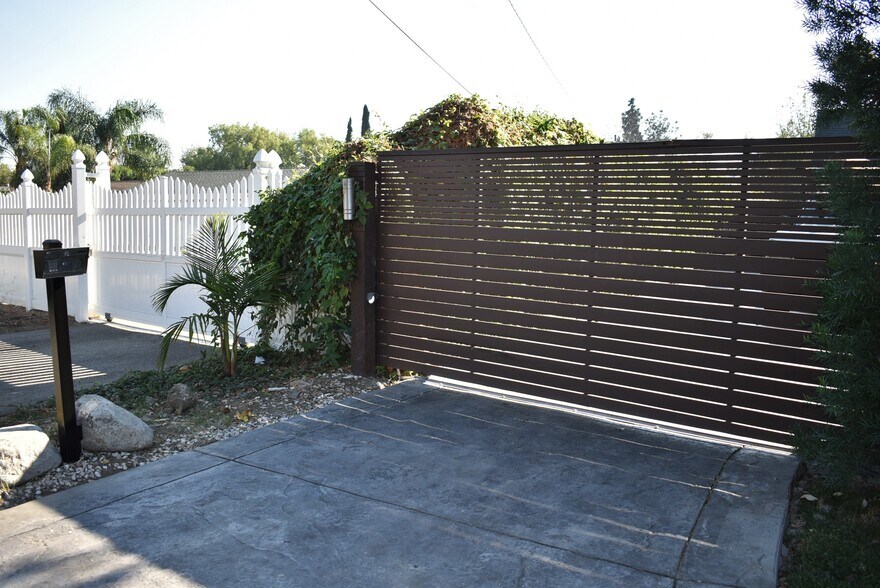 Gated - 17556 Chase St
