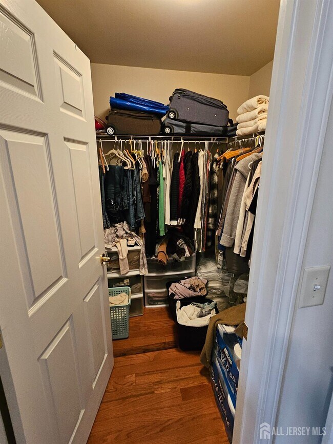 Building Photo - 12 Jensen Court