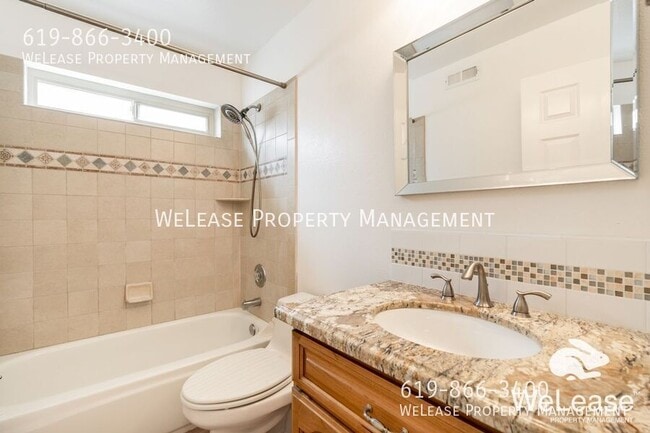 Building Photo - 6888 Batiquitos Dr