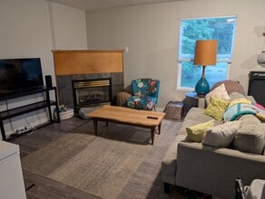 Building Photo - 1413 Park Ave