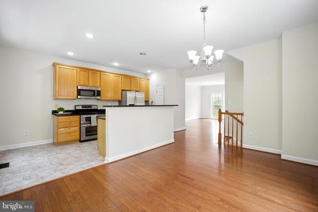 Building Photo - 6696 Debra Lu Way