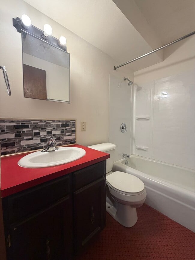 Building Photo - One Bedroom Duplex