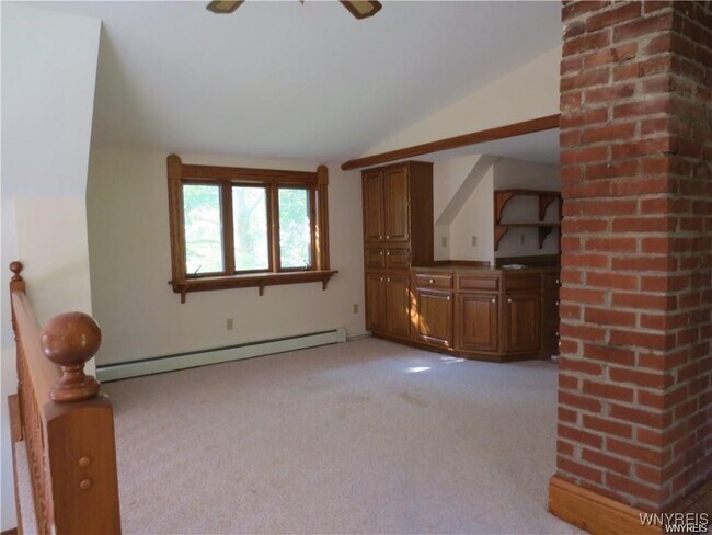 Building Photo - 2885 Hess Rd