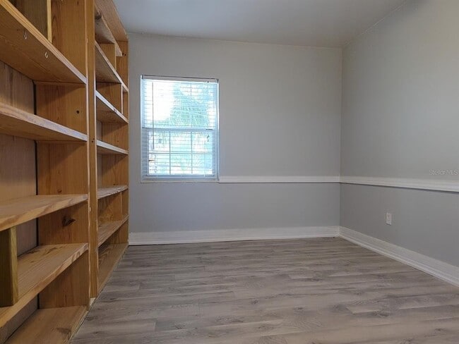 Building Photo - 4713 W El Prado Blvd