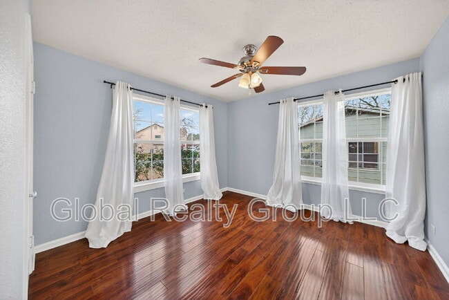 Building Photo - 408 Aviation Ave