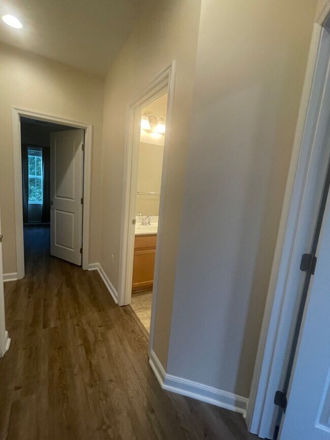 Building Photo - Beautiful home in Clearfield Oaks