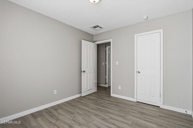 Building Photo - 12313 Tierra Arena Dr