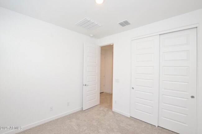 Building Photo - 12617 W Morten Ave