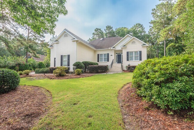 Building Photo - 3169 Glenview Dr