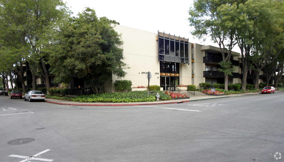 Primary Photo - Solano Apartments