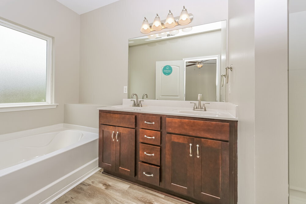 Building Photo - 8809 Cressent Glen Ct