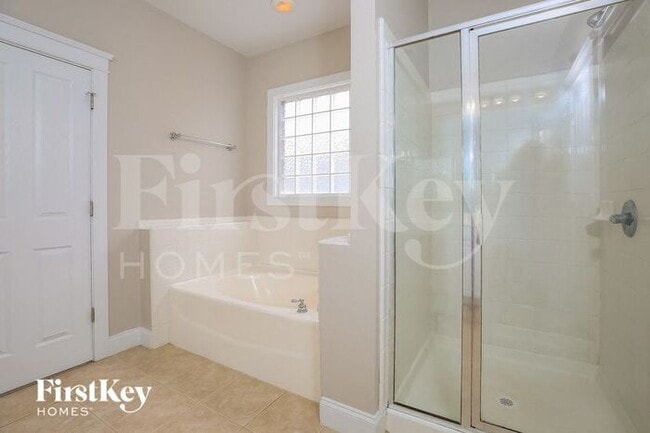 Building Photo - 144 Water Oak Dr