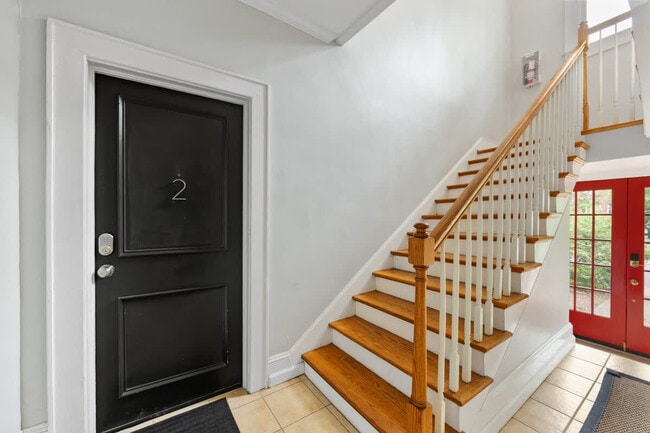 Building Photo - 800 Magnolia Ave