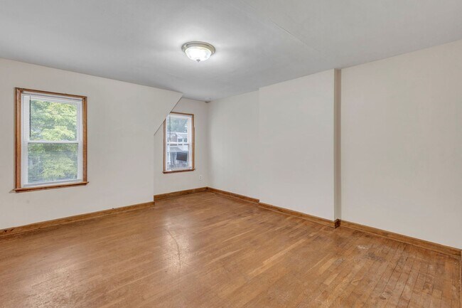 Building Photo - 47-53 S Burgess Ave