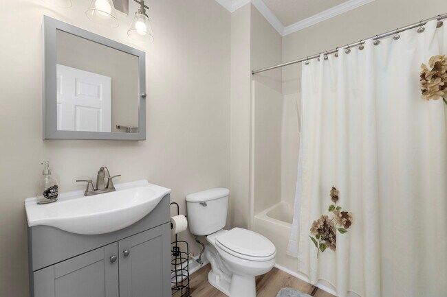 Building Photo - 5751 Oyster Catcher Dr