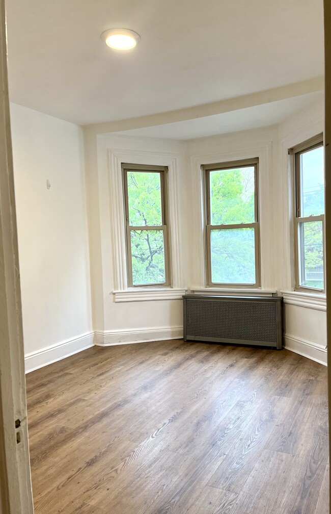Building Photo - 71 HP Cobe-Cale LLC