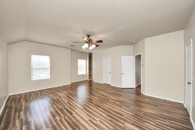 Building Photo - 2038 Eddlewood Ct