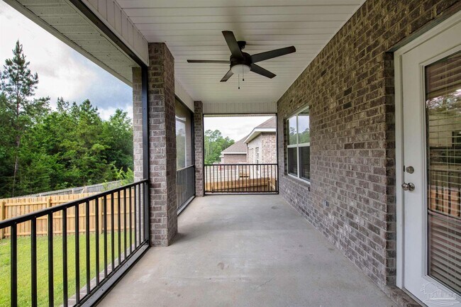 Building Photo - 7814 Burnside Lp