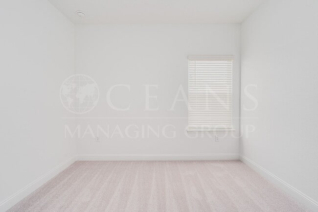 Building Photo - 3 Bedroom 2 Bath Home with office in Halifax Plantation