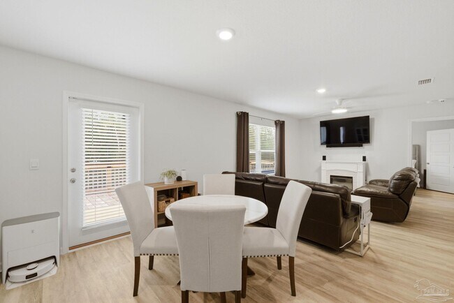 Building Photo - 6126 Native Dancer Wy