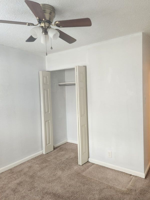 Building Photo - 4156 Palmdale Dr