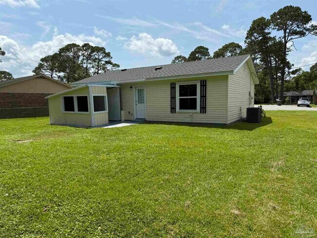 Building Photo - 1310 El Dorado Dr