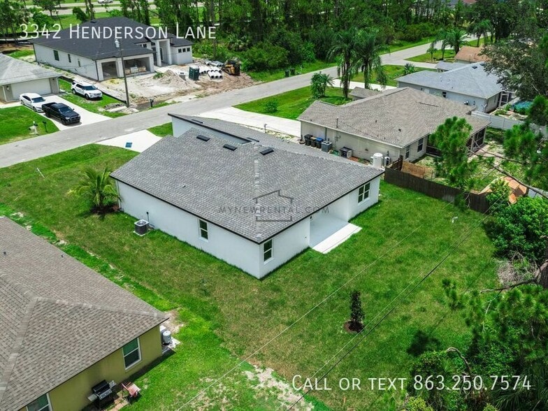 Building Photo - 3342 Henderson Ln