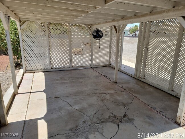 Building Photo - 1312 Darmak Dr