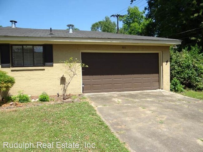 Building Photo - 2 br, 1.5 bath House - 925 56th Street So.