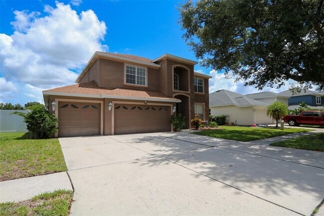 Building Photo - 9018 Pinebreeze Dr