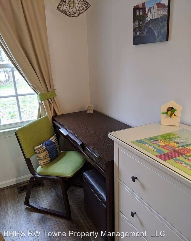 Building Photo - 2 br, 2 bath House - 708 S Henry St #9