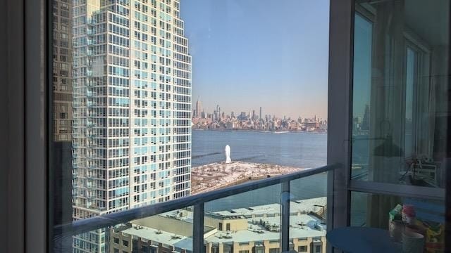 Building Photo - 20 Newport Pkwy