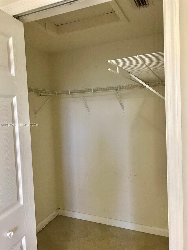 Building Photo - 6400 NW 114th Ave