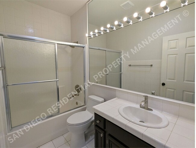 Building Photo - Stylishly Remodeled 2BR / 2.5BA in Prime Scripps Ranch Location
