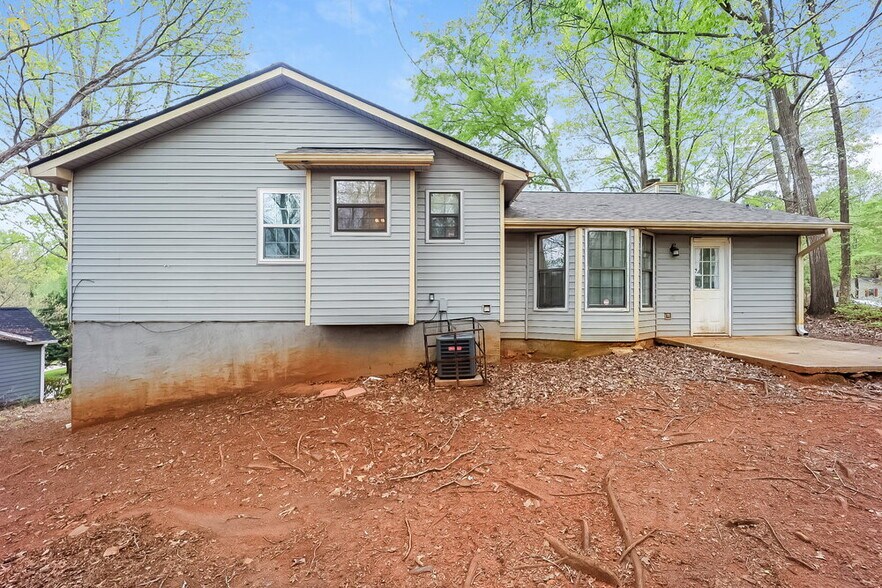 Building Photo - 7439 Cardinal Way