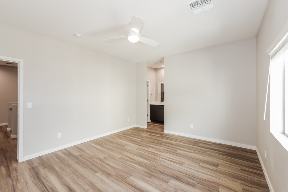 Building Photo - 14251 N 7th St