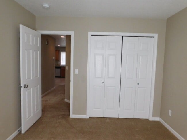 Building Photo - 3Bd/2Ba Single Story House - Available Soon!