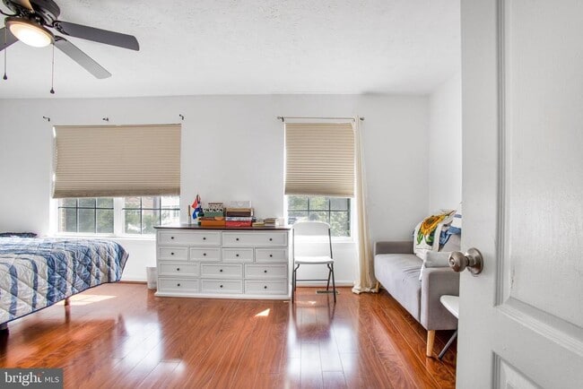 Building Photo - 9820 Berrywood Ct