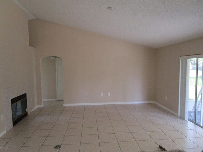 Building Photo - 995 Black Coral Ave NW