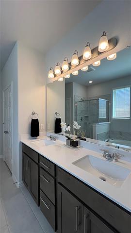 Building Photo - 3033 Burwick Ln