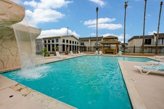 Swimming pool and Water fall - Falls of Deer Park Apartments