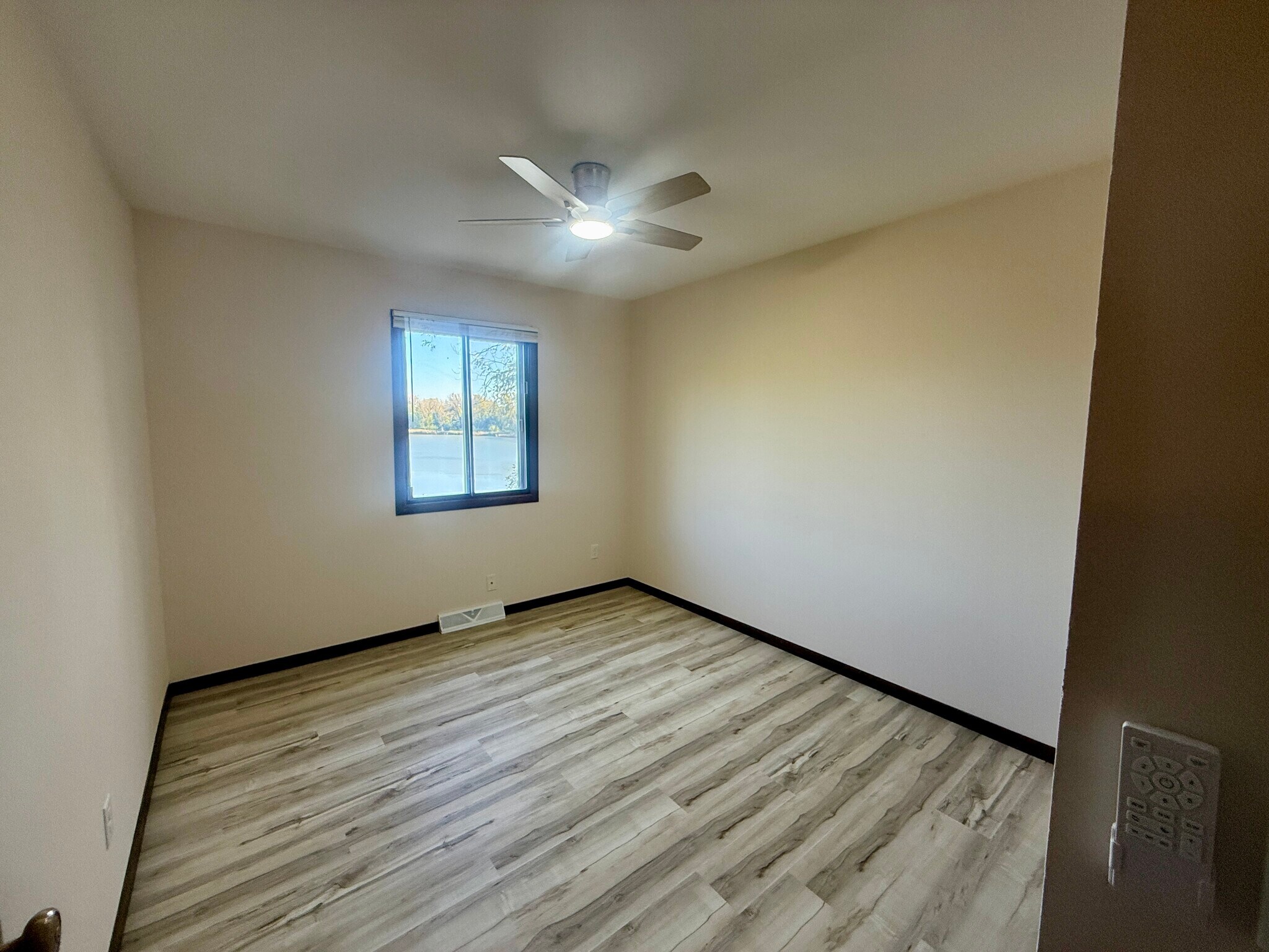 BR3 - 7217 Park Shores Ct