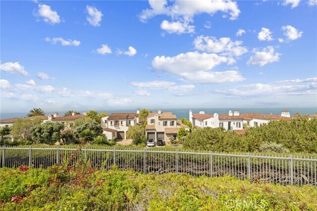 Building Photo - 30 Surfspray Bluff