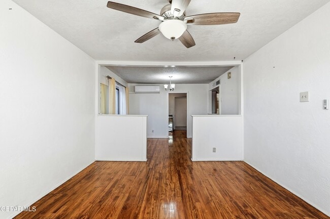 Building Photo - 3723 Memphis Ave